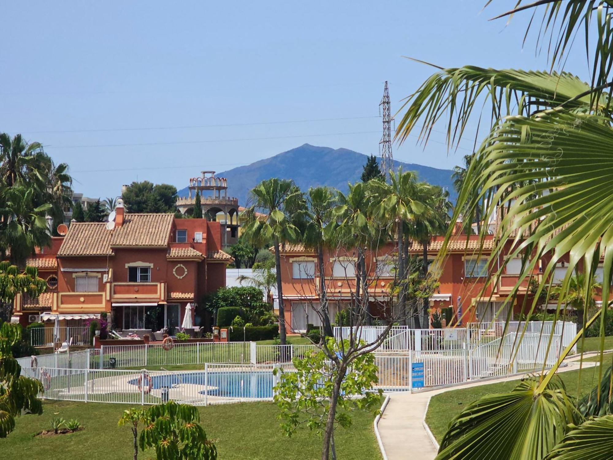 La Casita De Monte Biarritz By Lica Chalet